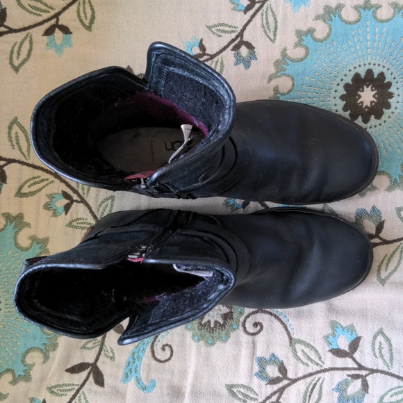 UGG Simmens Black Leather Boots Size 6 - Picture 4 of 9